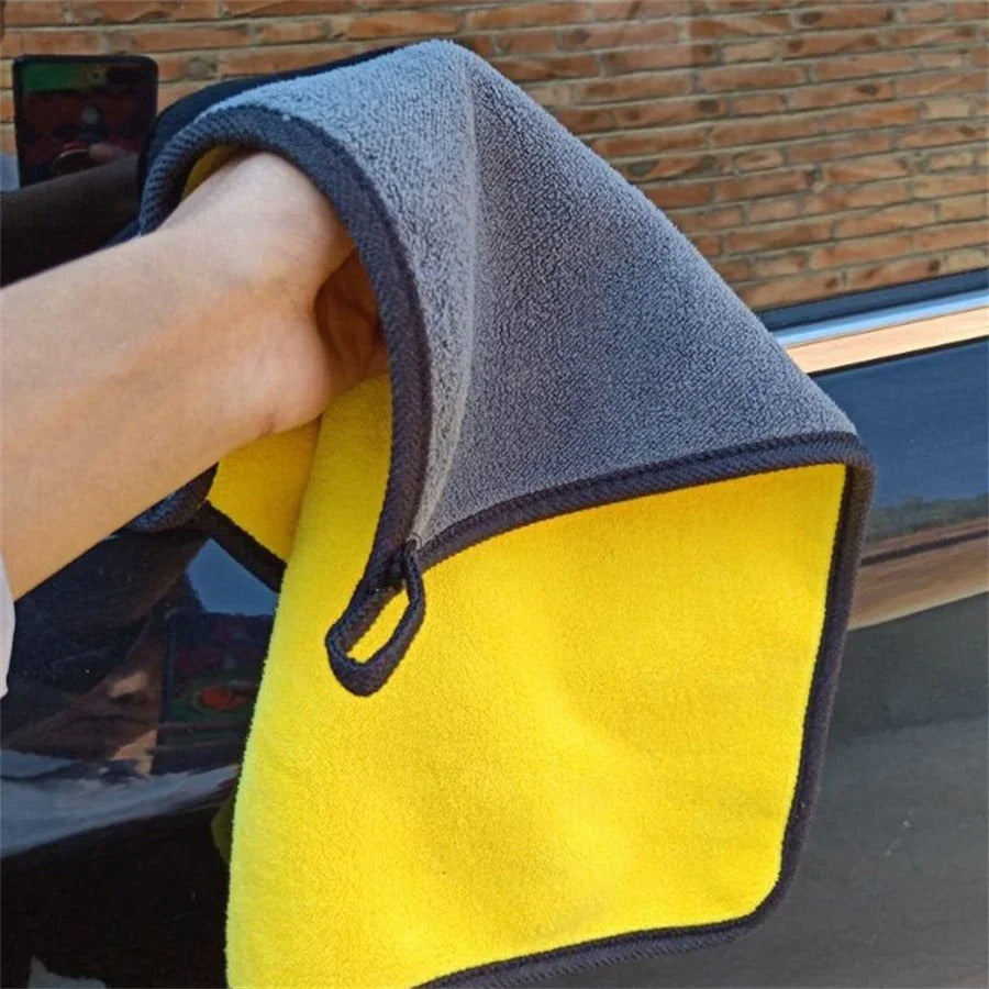 Premium Microfiber Detailing Cloth